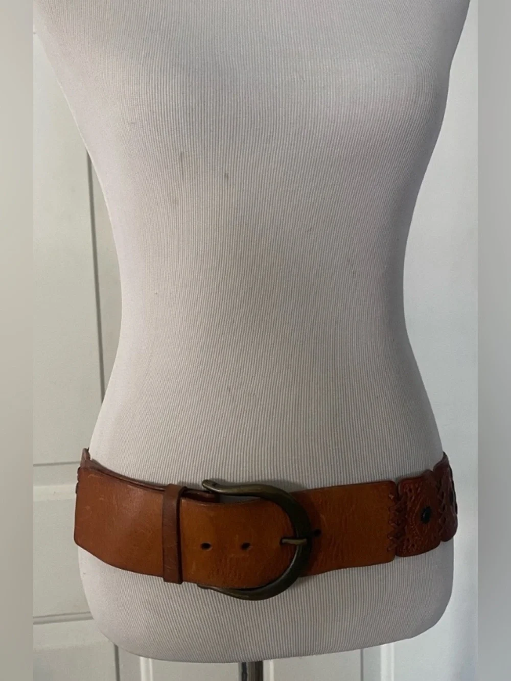 Lauren Ralph Lauren Gorgeous Large Leather Medallion Belt Large Brass Buckle L